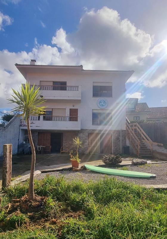 campamento surf llanes alojamiento